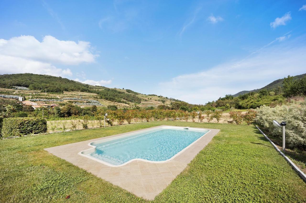 Mansarda Albero Verde Con Piscina Casanova Lerrone 외부 사진