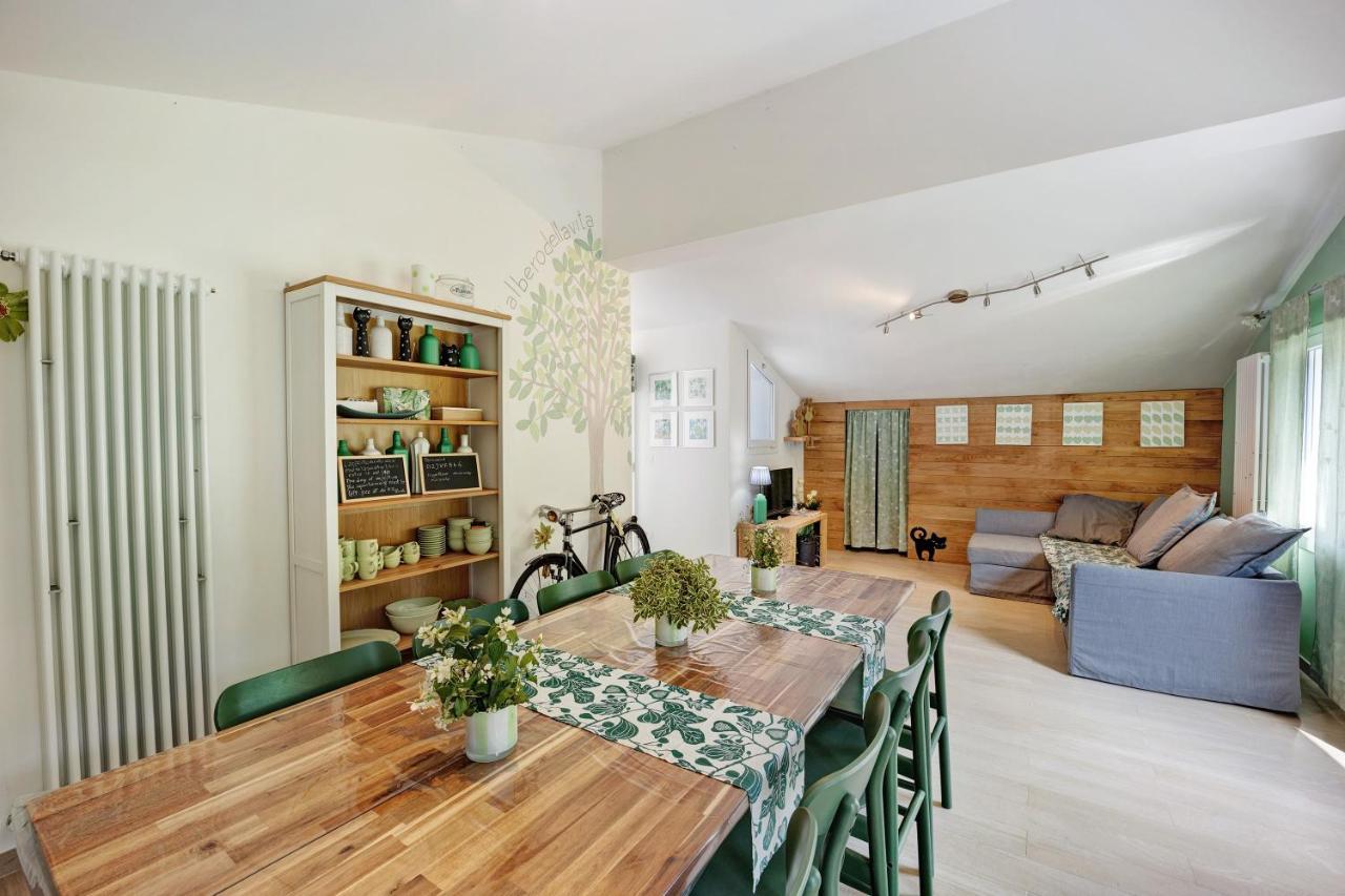 Mansarda Albero Verde Con Piscina Casanova Lerrone 외부 사진