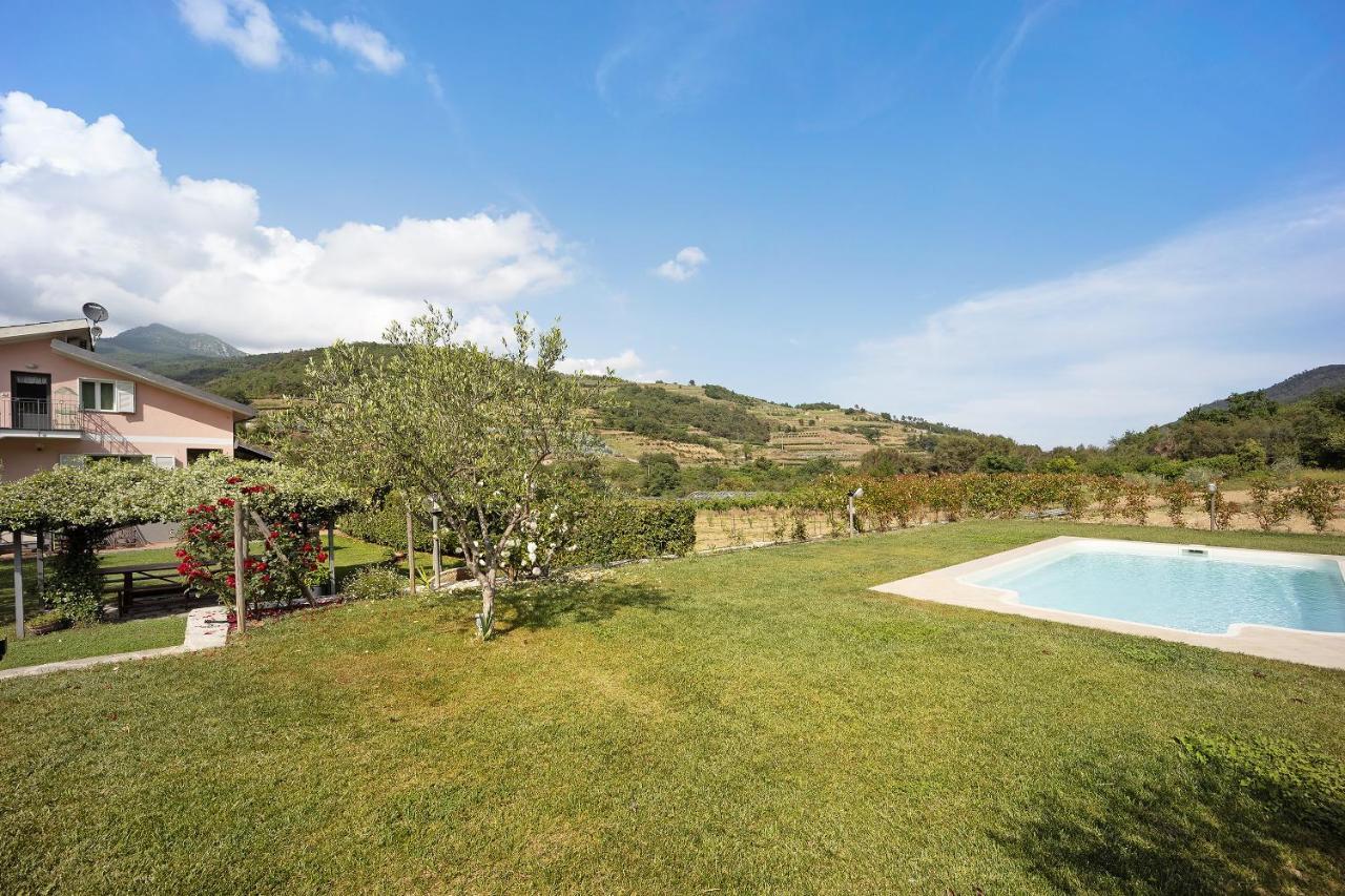 Mansarda Albero Verde Con Piscina Casanova Lerrone 외부 사진